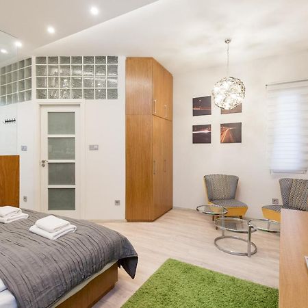 Retro Budapest Dream Suite Near The Danube Extérieur photo