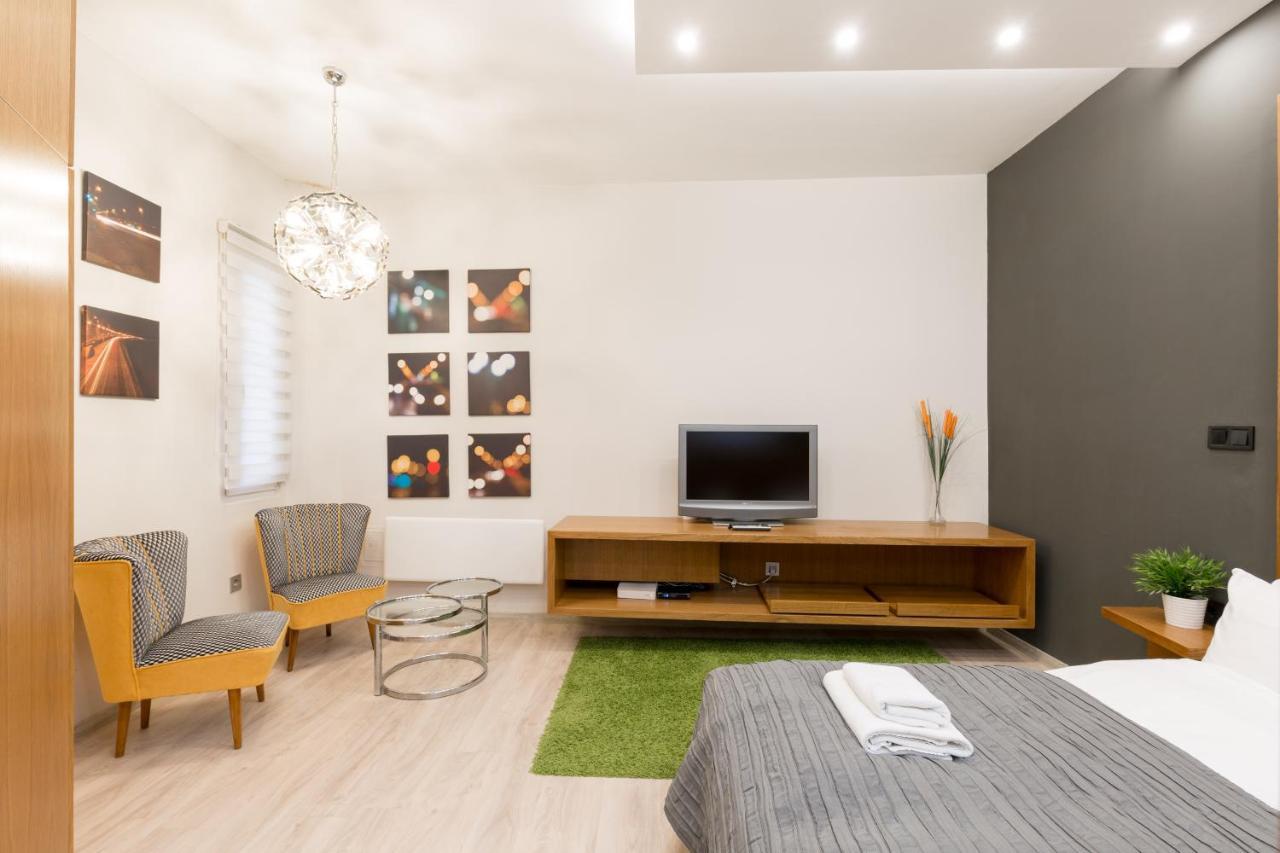 Retro Budapest Dream Suite Near The Danube Extérieur photo